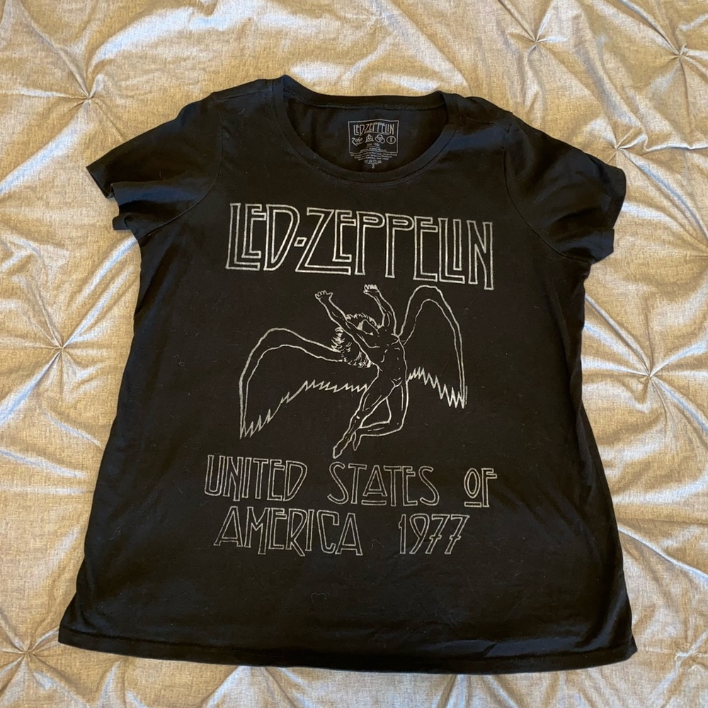 Led Zeppelin tshirt- womens cut 2x torrid